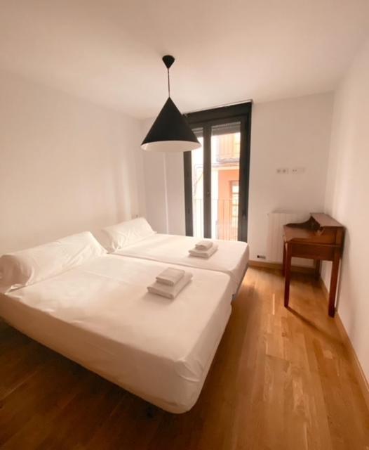 Apartamentos Laurel Logroño Buitenkant foto