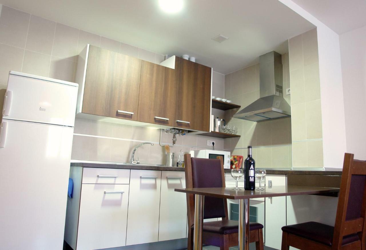 Apartamentos Laurel Logroño Buitenkant foto